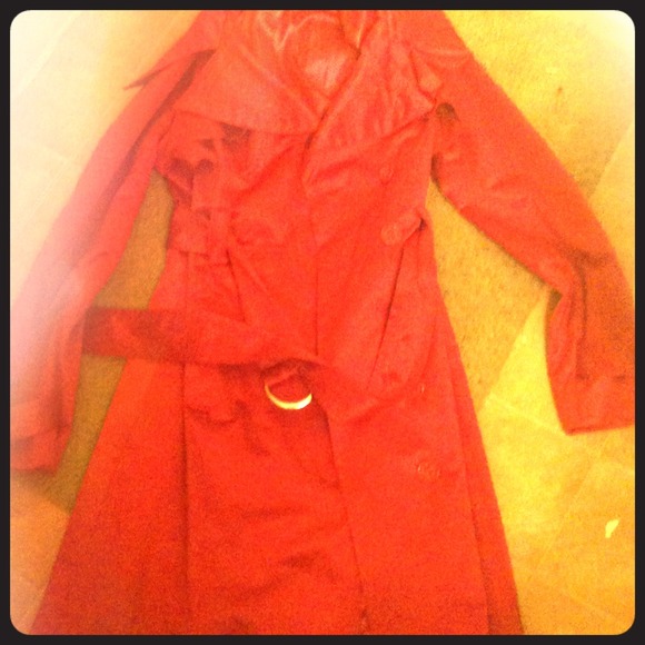 *****Reduced**** pink trench coat size small - Picture 1 of 2