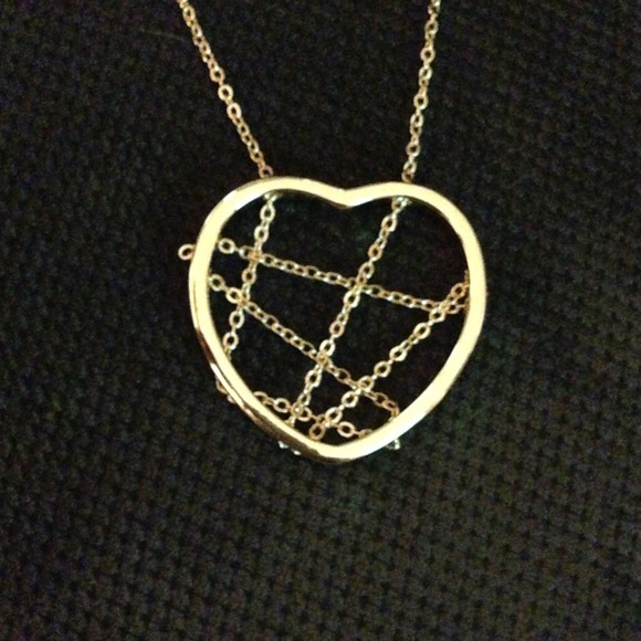 Jewelry - Chain Heart Necklace