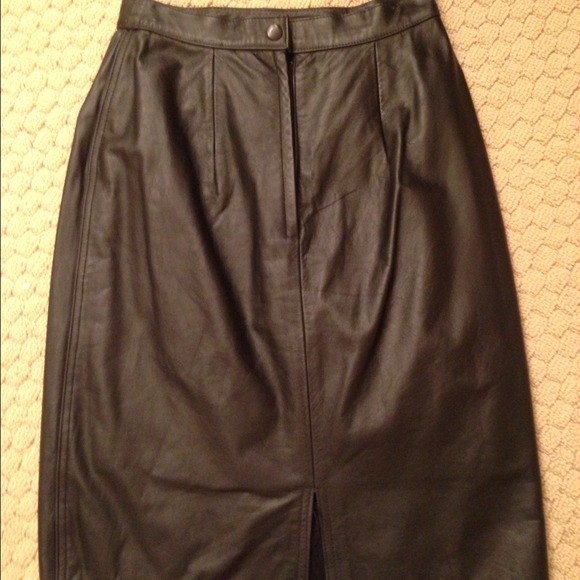 Vintage 100% Genuine Leather Skirt - Picture 2 of 3