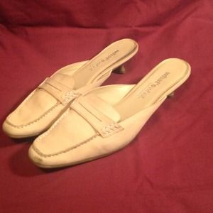 Aerosoles tan suede slip on