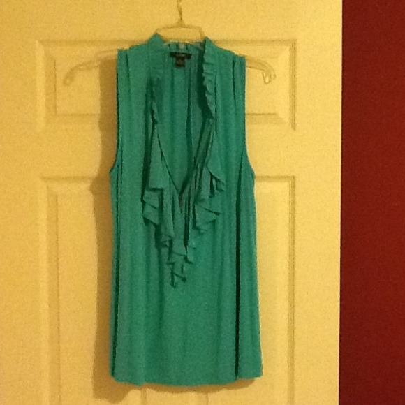 Top nice and cool worn once