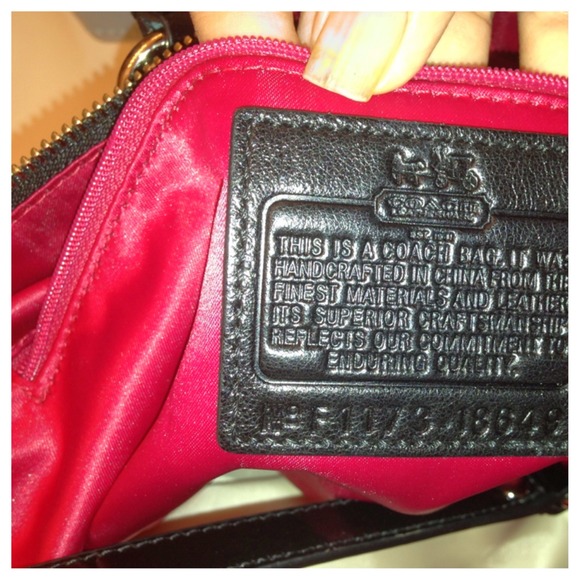 Coach purse- Brand new Authentic - Picture 4 of 4