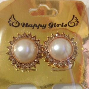 Cute sun style pearl earrings