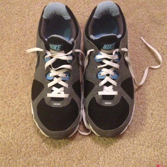 🚫SOLD🚫 Women's Nike Turbulence 16 size 6 blue