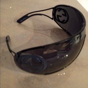 *Sold* Authentic Gucci sunglasses