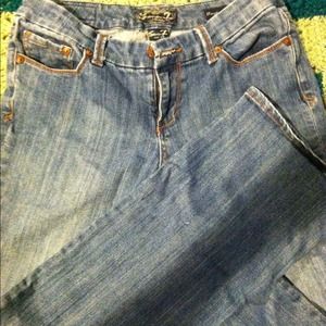 Jeans SEVEN size 28 hardly worn like new