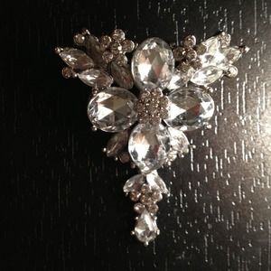 Crystal brooch