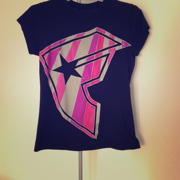 Famous top w fun colors!! - Picture 1 of 3