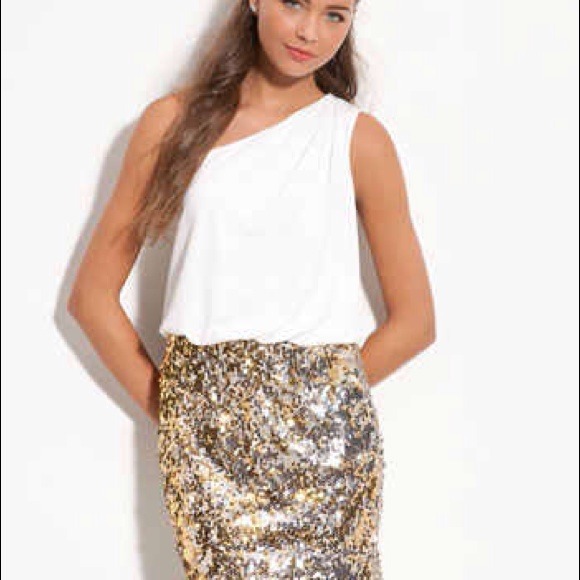 Way in Sequin dress