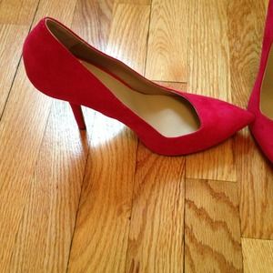 Zara Shoes - Brand new Zara raspberry pumps Zara Shoes - Brand new Zara raspberry pumps