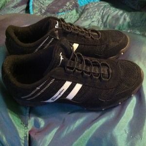 Black Champion tennis shoes. Gently worn.