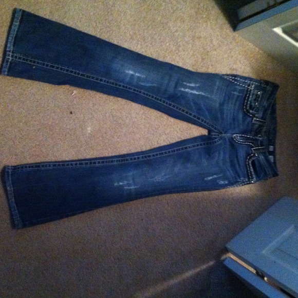 ✨RESERVED for @lebanesemommy✨Miss Me Jeans