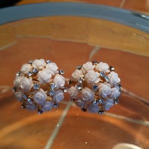 SOLD!!! tiny flower and faux diamond earrings