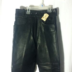 Woman's Leather Pants