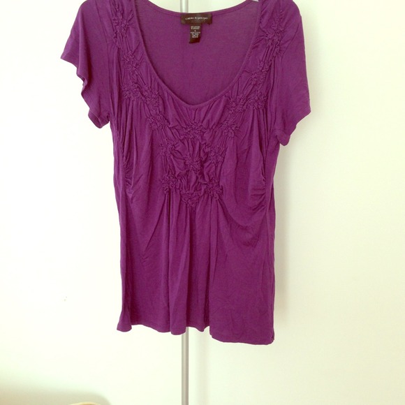 adorable rouching, super comfy top, dress up/down! - Picture 1 of 4