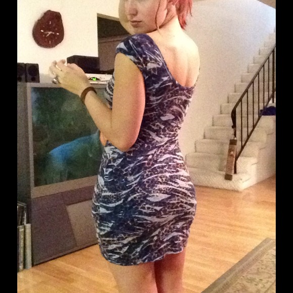 VS tee dress reversible electric leopard