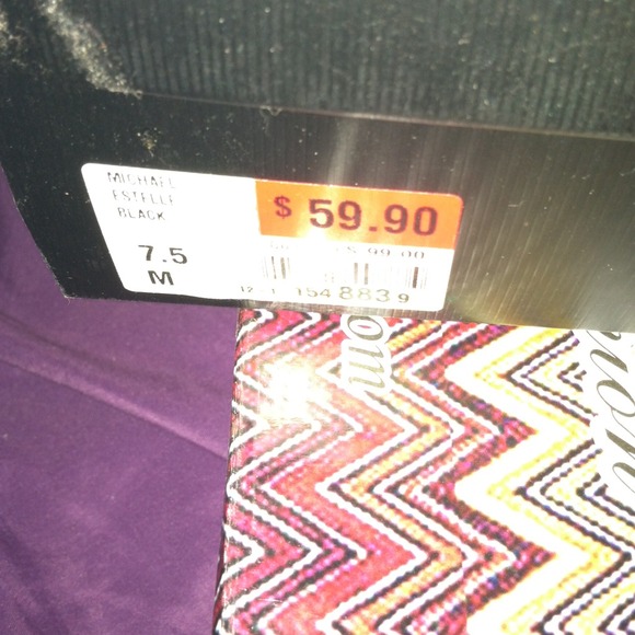 Black heels - Picture 4 of 4