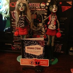 Monster high dolls
