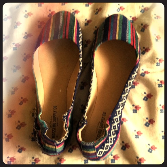 Mossimo Flats size 7 ON HOLD