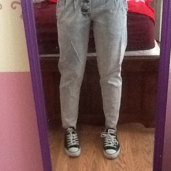 Extremely vintage acid wash jeans!!!! - Picture 4 of 4