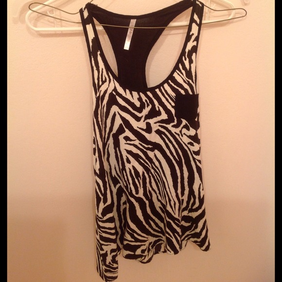 Zebra tank