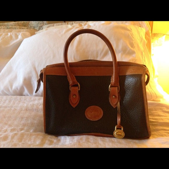 Dooney&Bourke Vintage Black bag
