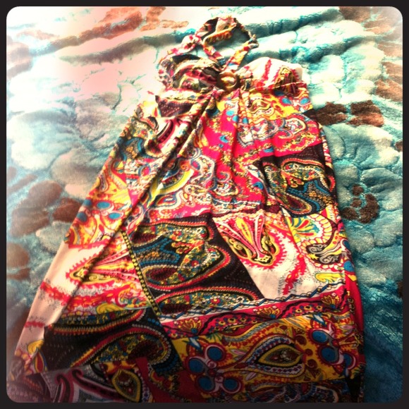 💛TRADING💛Halter top knee length dress