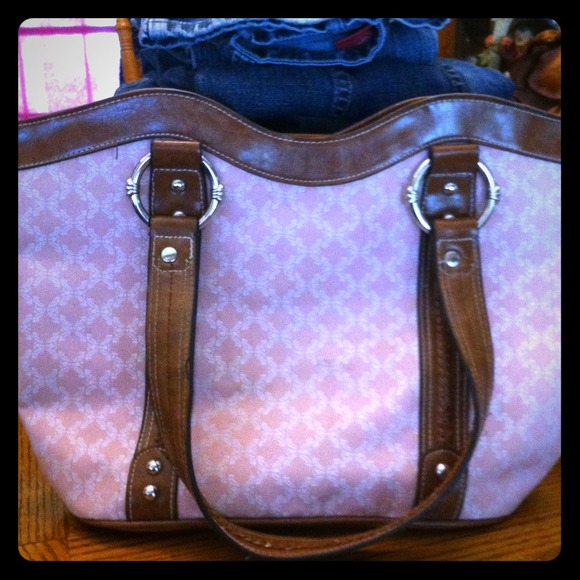 Just a very nice hand bag