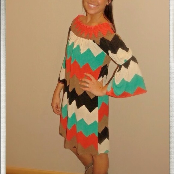 Chevron Print Off the Shoulders Dress