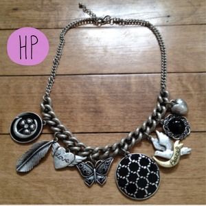 🎉HOST PICK🎉 Vintage Looking Charm Necklace NWOT