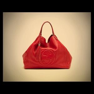 Looking this Gucci hobo ( inspired )