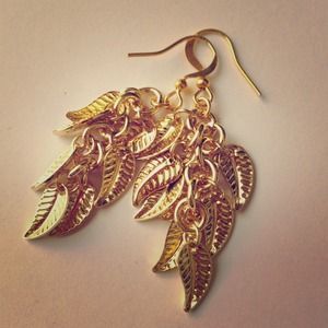 💛Unique Golden leaf earrings 💛