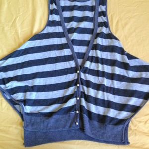 Oversized racer back sweater vest!