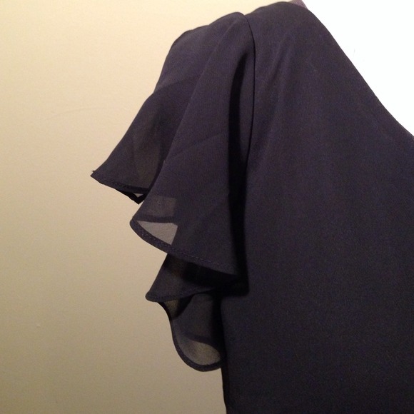 Sold in bundle - Picture 2 of 4