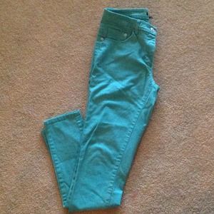Green skinny pants "Hot for Spring"