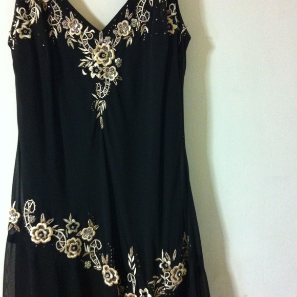 Black - Picture 2 of 2