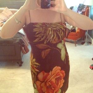 Gorgeous chocolate-and-floral cocktail dress.