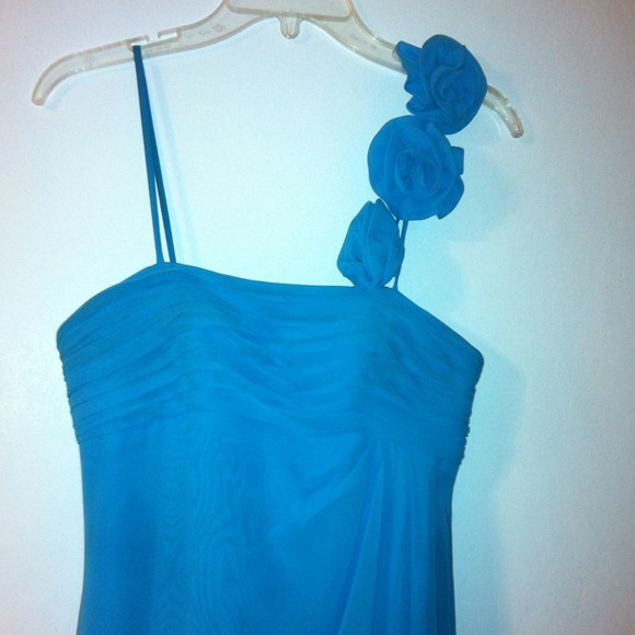 Pretty blue dress - Picture 2 of 3