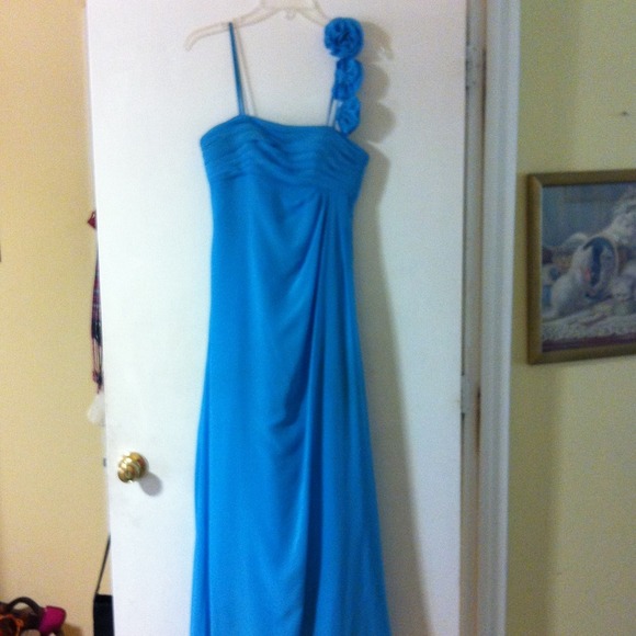 Pretty blue dress - Picture 3 of 3