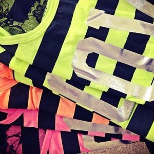 LOVE striped long beach tank!