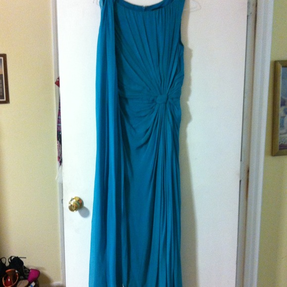 Dress - Picture 2 of 2