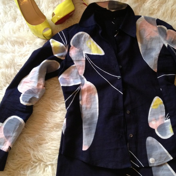 Butterflies, Shirt & Skirt Set HP - Picture 3 of 4