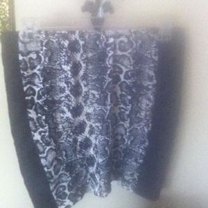Two option wear stretch skirt