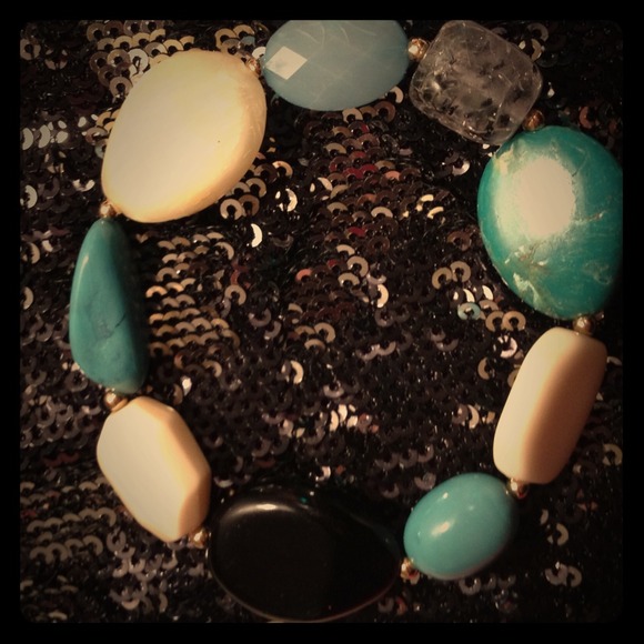 Blue, black, & cream gemstone bracelet