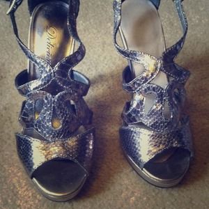 Silver strappy 3'' heels