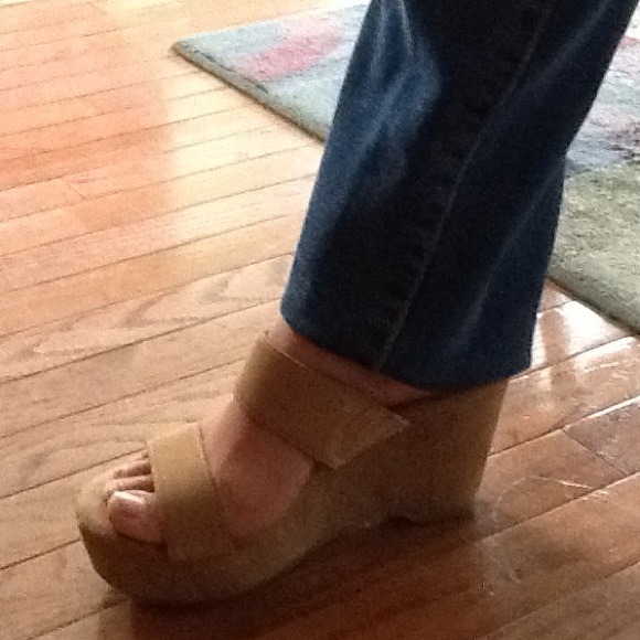 Shoes - Picture 3 of 3