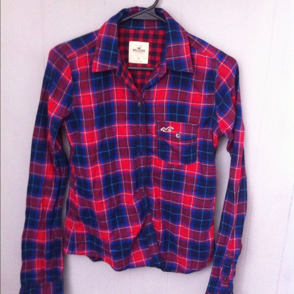 Hollister Button Up
