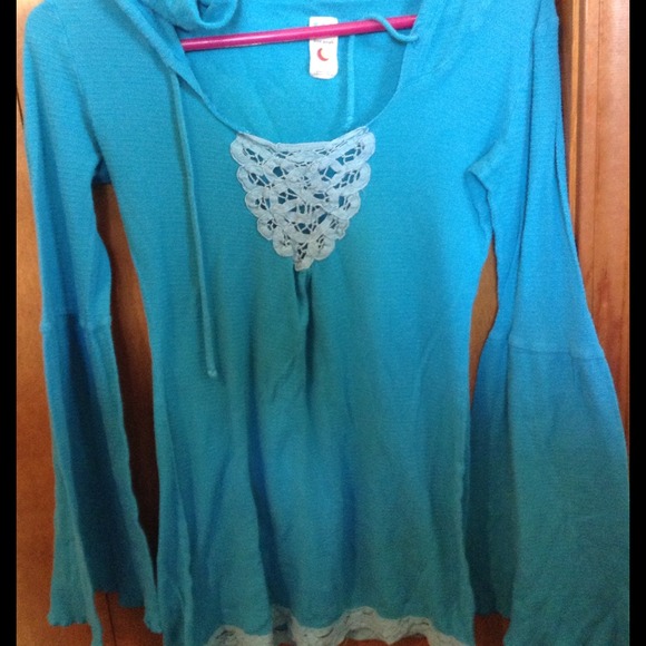 Sold - Picture 2 of 4