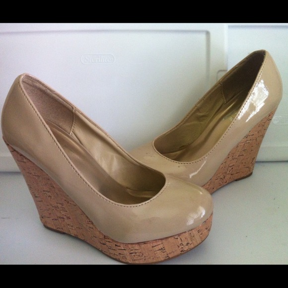 💢💢💢 Glaze wedges. - Picture 1 of 2