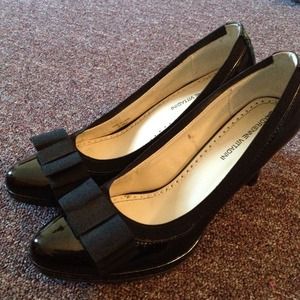 ❌SOLD❌FERRAGAMO-ESQUE MID HEELS